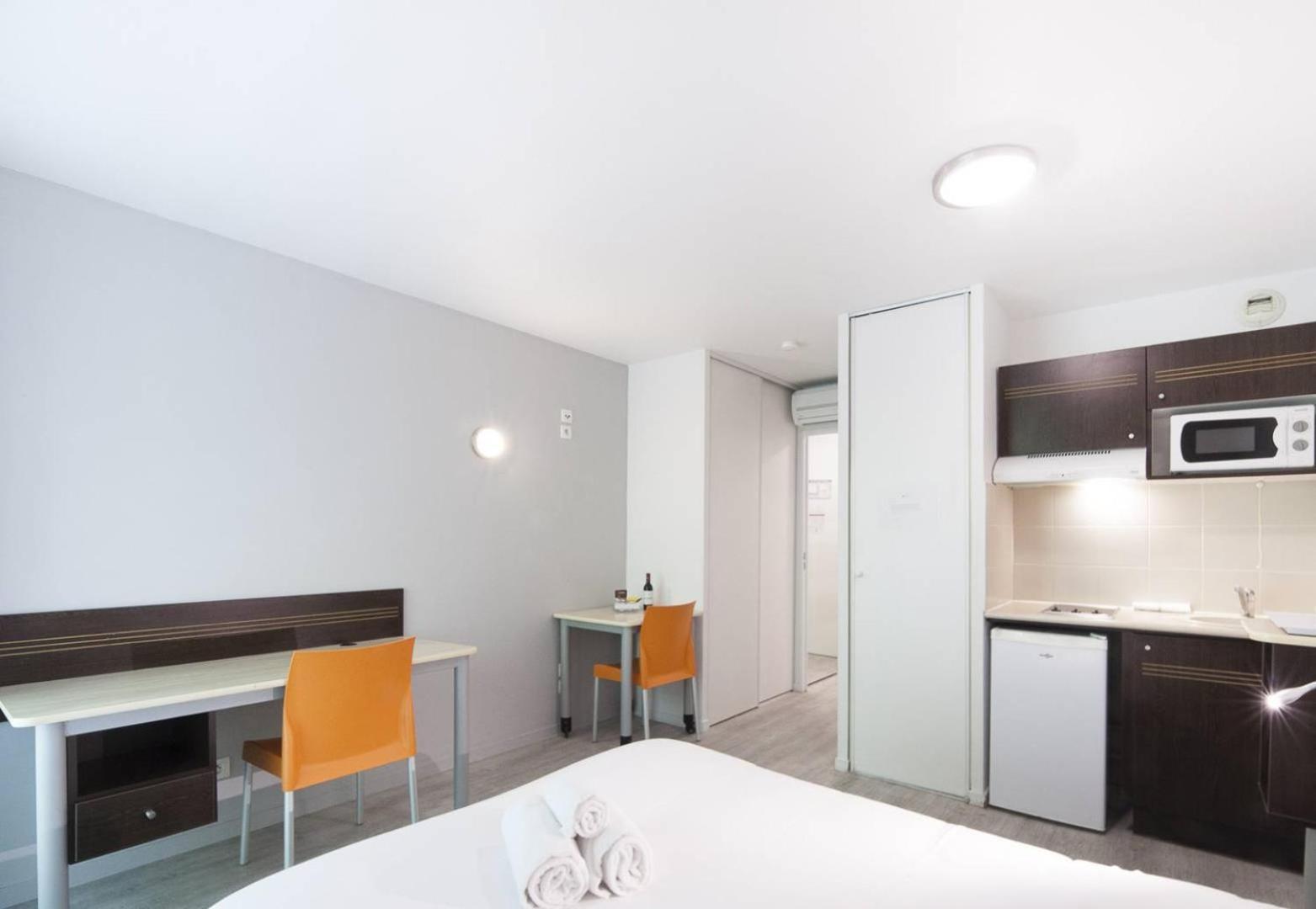Avisseau - Studio Calme Au Coeur Du Quartier Des Chartrons บอร์โด ภายนอก รูปภาพ